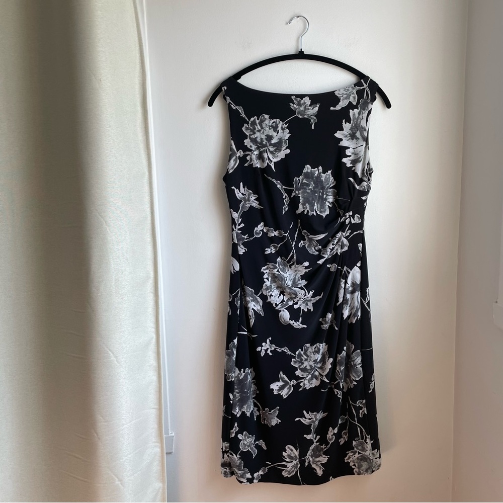 Lauren Ralph Lauren-Black Floral Ruched Elegant Evening Dress-size 8